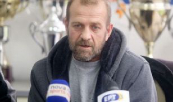 &Delta;&Rho;&Iota;&Mu;&Epsilon;&Iota;&Alpha; &Epsilon;&Pi;&Iota;&Theta;&Epsilon;&Sigma;&Eta; &Sigma;&Tau;&Omicron;&Nu; &Delta;&Iota;&Alpha;&Iota;&Tau;&Eta;&Tau;&Eta; &Tau;&Omicron;&Upsilon; &Alpha;&Pi;&Epsilon; &Lambda;&Alpha;&Gamma;&Kappa;&Alpha;&Delta;&Alpha;-&Eta;&Rho;&Alpha;&Kappa;&Lambda;&Eta;&Sigma; &Epsilon;&Xi;&Alpha;&Pi;&Epsilon;&Lambda;&Upsilon;&Sigma;&Epsilon; &Omicron; &Phi;&Alpha;&Nu;&Eta;&Sigma; &Tau;&Omicron;&Upsilon;&Tau;&Zeta;&Iota;&Alpha;&Rho;&Eta;&Sigma;