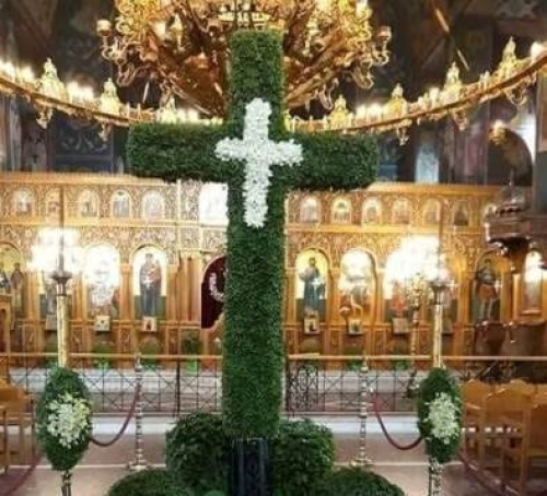 &Tau;ί&mu;&iota;&omicron;&sigmaf; &Sigma;&tau;&alpha;&upsilon;&rho;ό&sigmaf;