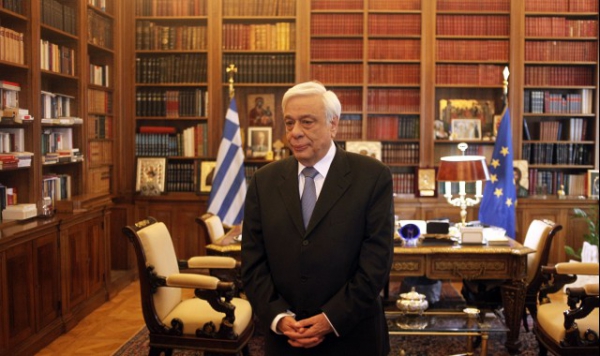 &Omicron; &Pi;&rho;ό&epsilon;&delta;&rho;&omicron;&sigmaf; &tau;&eta;&sigmaf; &Delta;&eta;&mu;&omicron;&kappa;&rho;&alpha;&tau;ί&alpha;&sigmaf; &sigma;&tau;&omicron; &Lambda;&alpha;&gamma;&kappa;&alpha;&delta;ά &gamma;&iota;&alpha; &tau;&eta;&nu; &epsilon;&pi;έ&tau;&epsilon;&iota;&omicron; &tau;&eta;&sigmaf; &delta;&iota;&pi;&lambda;ή&sigmaf; &alpha;&pi;&epsilon;&lambda;&epsilon;&upsilon;&theta;έ&rho;&omega;&sigma;&eta;&sigmaf; &tau;&eta;&sigmaf; &pi;ό&lambda;&eta;&sigmaf;