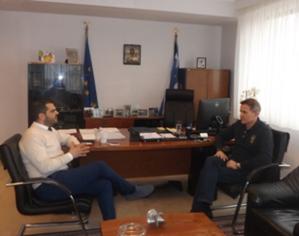&Epsilon;&Pi;&Iota;&Sigma;&Tau;&Rho;&Epsilon;&Phi;&Omicron;&Upsilon;&Nu; &Omicron;&Iota; &Chi;&Alpha;&Mu;&Epsilon;&Nu;&Epsilon;&Sigma; &Sigma;&Tau;&Alpha;&Sigma;&Epsilon;&Iota;&Sigma; &Sigma;&Tau;&Eta; &Gamma;&Rho;&Alpha;&Mu;&Mu;&Eta; 83