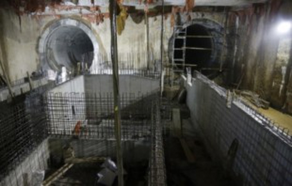 &Tau;&iota; &Alpha;&pi;&alpha;&nu;&tau;ά &Eta; &Alpha;&tau;&tau;&iota;&kappa;ό &Mu;&epsilon;&tau;&rho;ό &Sigma;&tau;&iota;&sigmaf; &Pi;&rho;&omicron;&tau;ά&sigma;&epsilon;&iota;&sigmaf; &Tau;&omega;&nu; &Delta;&eta;&mu;ά&rho;&chi;&omega;&nu; &Tau;&eta;&sigmaf; &Theta;&epsilon;&sigma;&sigma;&alpha;&lambda;&omicron;&nu;ί&kappa;&eta;&sigmaf; &Gamma;&iota;&alpha; &Epsilon;&pi;έ&kappa;&tau;&alpha;&sigma;&eta; &Tau;&omicron;&upsilon; &Mu;&epsilon;&tau;&rho;ό