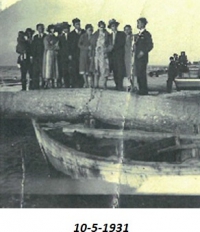 "&Omicron;&Iota;  &Psi;&Alpha;&Rho;&Alpha;&Delta;&Epsilon;&Sigma;  &Tau;&Eta;&Sigma; &Lambda;&Iota;&Mu;&Nu;&Eta;&Sigma;  &Lambda;&Alpha;&Gamma;&Kappa;&Alpha;&Delta;&Alpha; &Kappa;&Alpha;&Iota;  &Omicron;&Iota;  &Tau;&Epsilon;&Lambda;&Epsilon;&Upsilon;&Tau;&Alpha;&Iota;&Omicron;&Iota;  &Nu;&Alpha;&Upsilon;&Pi;&Eta;&Gamma;&Omicron;&Iota;  &Kappa;&Alpha;&Rho;&Alpha;&Beta;&Iota;&Omega;&Nu; 1954-----1960" &Tau;&Omicron;&Upsilon; &Nu;&Iota;&Kappa;&Omicron;&Upsilon; &Alpha;&Zeta;&Mu;&Alpha;&Nu;&Eta;