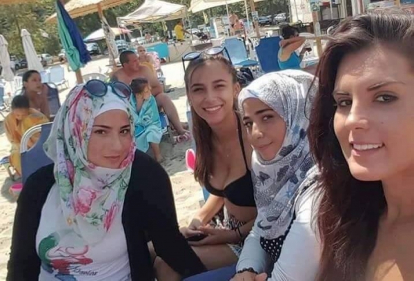 &Lambda;&Alpha;&Gamma;&Kappa;&Alpha;&Delta;&Iota;&Kappa;&Iota;&Alpha; &Delta;.&Lambda;&Alpha;&Gamma;&Kappa;&Alpha;&Delta;&Alpha; : &Phi;&iota;&lambda;ί&epsilon;&sigmaf; &kappa;&alpha;&iota; &sigma;&upsilon;&mu;&beta;ί&omega;&sigma;&eta; &mu;&epsilon; &tau;&omicron;&upsilon;&sigmaf; &pi;&rho;ό&sigma;&phi;&upsilon;&gamma;&epsilon;&sigmaf;