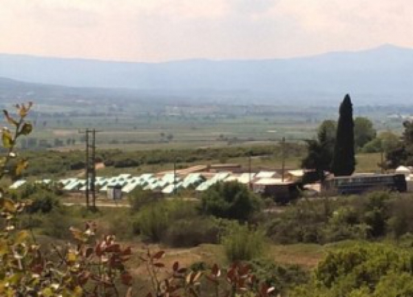 &Kappa;&Lambda;&Epsilon;&Iota;&Nu;&Epsilon;&Iota; &Pi;&Rho;&Omicron;&Sigma;&Omega;&Rho;&Iota;&Nu;&Alpha; &Tau;&Omicron; &Kappa;&Epsilon;&Nu;&Tau;&Rho;&Omicron; &Upsilon;&Pi;&Omicron;&Delta;&Omicron;&Chi;&Eta;&Sigma; &Pi;&Rho;&Omicron;&Sigma;&Phi;&Upsilon;&Gamma;&Omega;&Nu; &Sigma;&Tau;&Omicron; &Beta;&Alpha;&Gamma;&Iota;&Omicron;&Chi;&Omega;&Rho;&Iota;