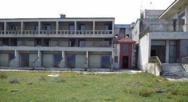 &Lambda;&omicron;&upsilon;&tau;&rho;ά &Alpha;&pi;&omicron;&lambda;&lambda;&omega;&nu;ί&alpha;&sigmaf;