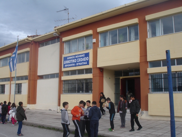 &Epsilon;&xi;&epsilon;&lambda;ί&xi;&epsilon;&iota;&sigmaf; &sigma;&tau;&omicron;&nu; &Pi;&rho;&omicron;&phi;ή&tau;&eta; - &Tau;&iota; &zeta;&eta;&tau;ά&nu;&epsilon; &omicron;&iota; &gamma;&omicron;&nu;&epsilon;ί&sigmaf; &tau;&omega;&nu; &mu;&alpha;&theta;&eta;&tau;ώ&nu;