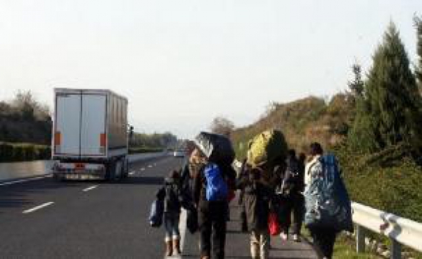 48 &Alpha;&Lambda;&Lambda;&Omicron;&Delta;&Alpha;&Pi;&Omicron;&Iota; &Epsilon;&Nu;&Tau;&Omicron;&Pi;&Iota;&Sigma;&Tau;&Eta;&Kappa;&Alpha;&Nu; &Nu;&Alpha; &Kappa;&Iota;&Nu;&Omicron;&Upsilon;&Nu;&Tau;&Alpha;&Iota; &Pi;&Epsilon;&Zeta;&Eta; &Sigma;&Tau;&Alpha; &Delta;&Iota;&Omicron;&Delta;&Iota;&Alpha; &Tau;&Omicron;&Upsilon; &Pi;&Rho;&Omicron;&Phi;&Eta;&Tau;&Eta;