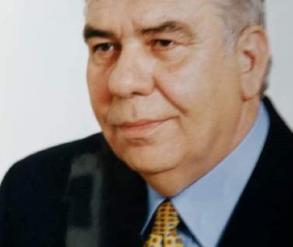 &Nu;ί&kappa;&omicron;&sigmaf; &Alpha;&sigma;&mu;ά&nu;&eta;&sigmaf;
