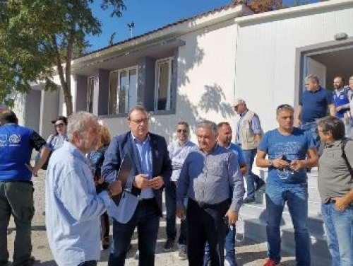&Sigma;&Upsilon;&Rho;&Iota;&Zeta;&Alpha; - &Beta;&Alpha;&Gamma;&Iota;&Omicron;&Chi;&Omega;&Rho;&Iota;
