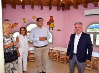 &Pi;&alpha;&iota;&delta;&iota;&kappa;ό &Sigma;&tau;&alpha;&theta;&mu;ό &Sigma;&tau;&alpha;&upsilon;&rho;&omicron;ύ