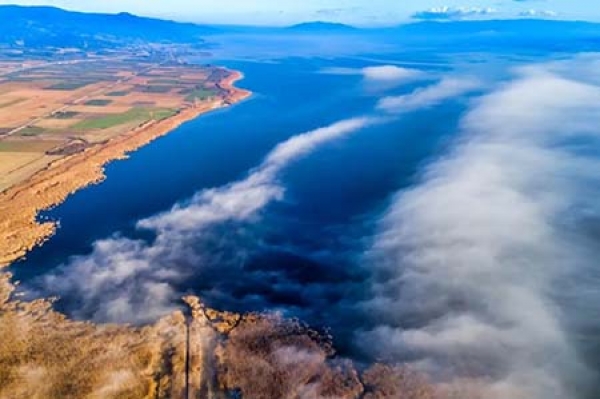 &lambda;ί&mu;&nu;&eta; &Beta;ό&lambda;&beta;&eta;