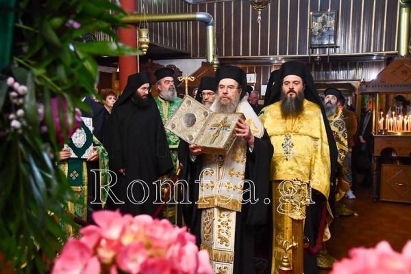 &Tau;&epsilon;&mu;ά&chi;&iota;&omicron; &Tau;&iota;&mu;ί&omicron;&upsilon; &Sigma;&tau;&alpha;&upsilon;&rho;&omicron;ύ