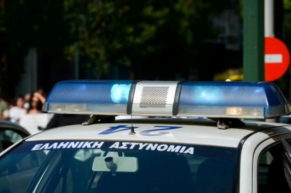 &pi;&alpha;&rho;ά&nu;&omicron;&mu;&omicron;&upsilon;&sigmaf; &mu;&epsilon;&tau;&alpha;&nu;ά&sigma;&tau;&epsilon;&sigmaf;